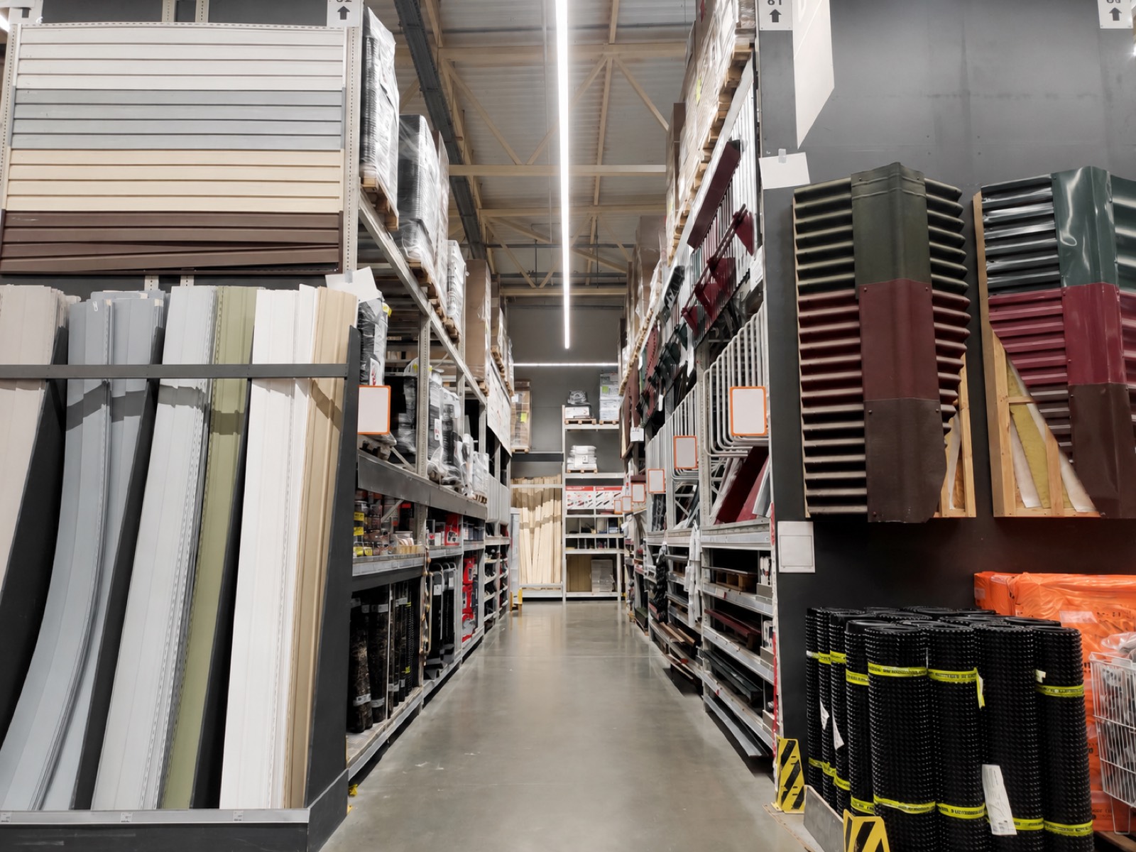Building materials and roofing aisle in a modern DIY store
